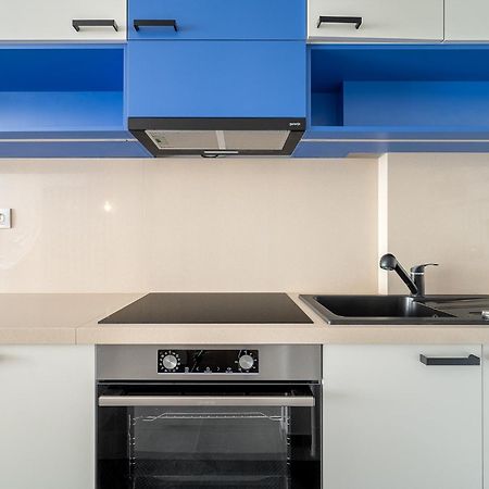 Newly Renovated!!! - Modern Apartment 10 Minutes From The Grand Boulevard Budapest Exterior foto