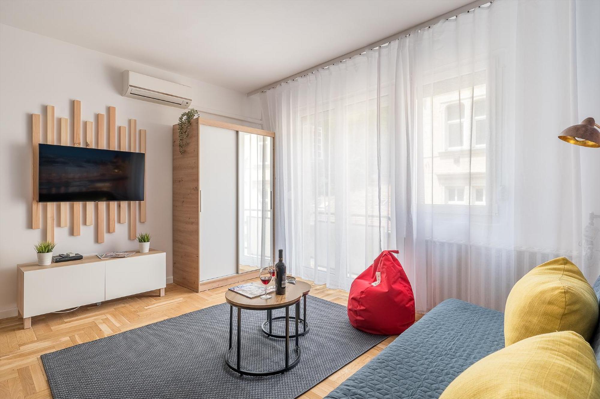 Newly Renovated!!! - Modern Apartment 10 Minutes From The Grand Boulevard Budapest Exterior foto